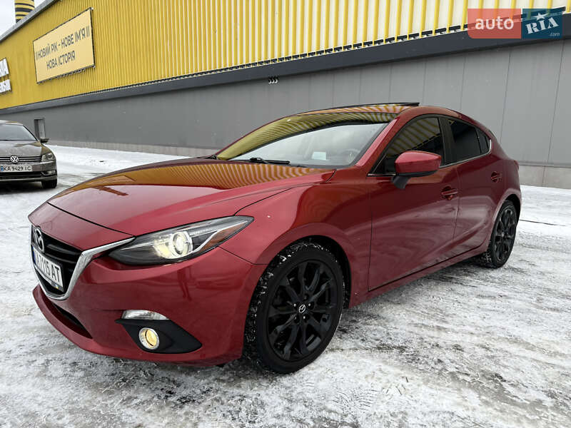 Хэтчбек Mazda 3 2015 в Киеве