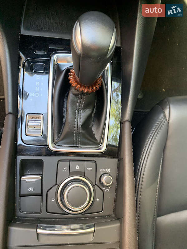 Седан Mazda 3 2018 в Одесі