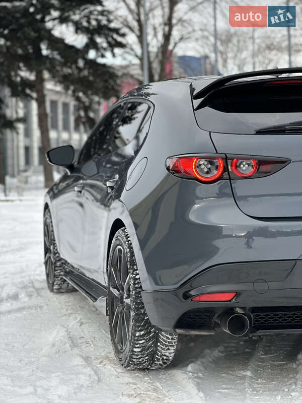 Хетчбек Mazda 3 2020 в Запоріжжі