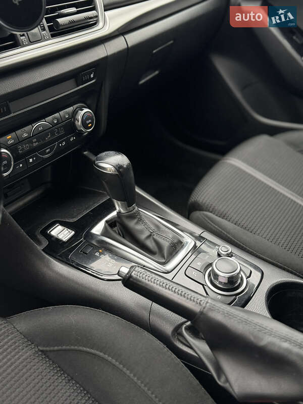 Хетчбек Mazda 3 2016 в Києві