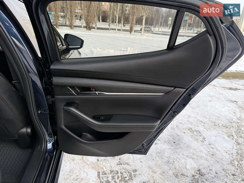 Хэтчбек Mazda 3 2020 в Черкассах