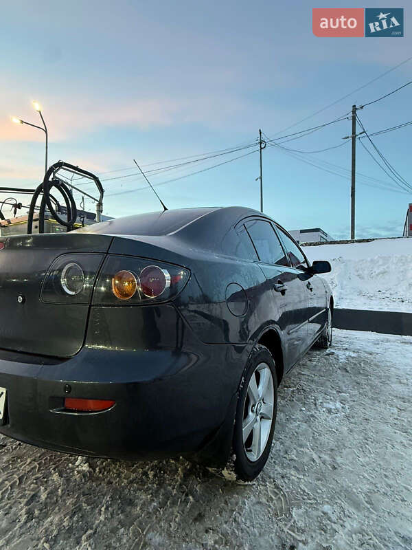 Седан Mazda 3 2006 в Києві