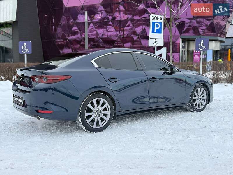 Седан Mazda 3 2021 в Києві