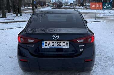 Седан Mazda 3 2016 в Кропивницком