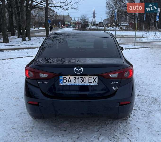Седан Mazda 3 2016 в Кропивницком