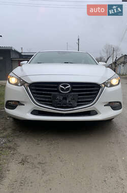 Седан Mazda 3 2018 в Кам'янець-Подільському