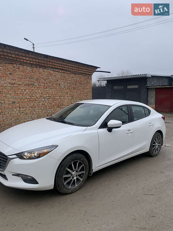 Седан Mazda 3 2018 в Каменец-Подольском