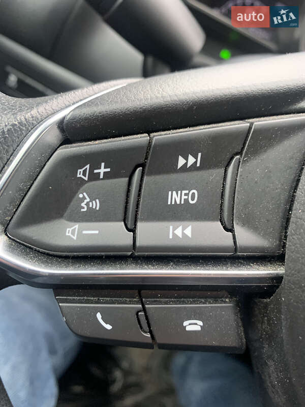 Седан Mazda 3 2018 в Каменец-Подольском