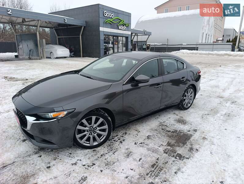 Седан Mazda 3 2022 в Киеве