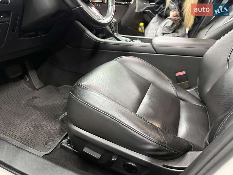 Седан Mazda 3 2020 в Киеве