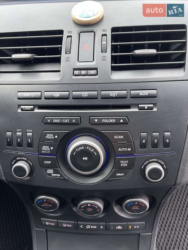 Хэтчбек Mazda 3 2013 в Виннице