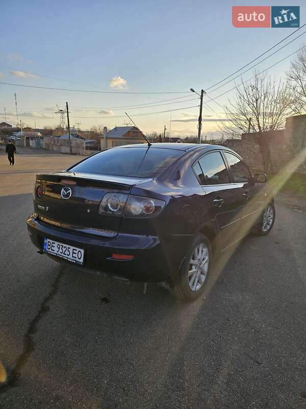 Седан Mazda 3 2008 в Николаеве