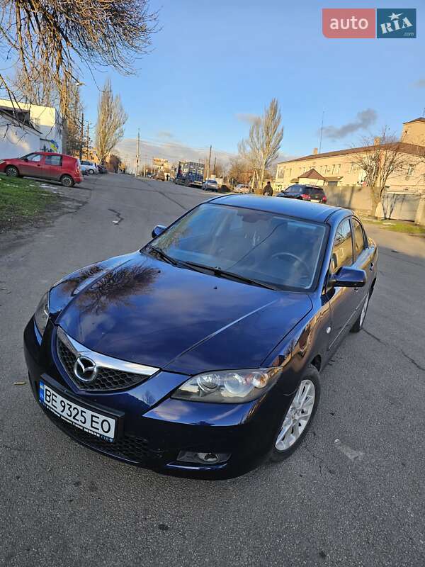 Седан Mazda 3 2008 в Николаеве