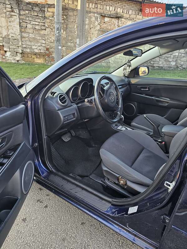 Седан Mazda 3 2008 в Николаеве
