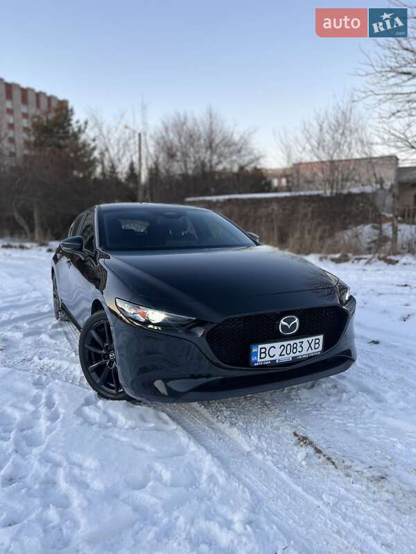 Хэтчбек Mazda 3 2024 в Львове