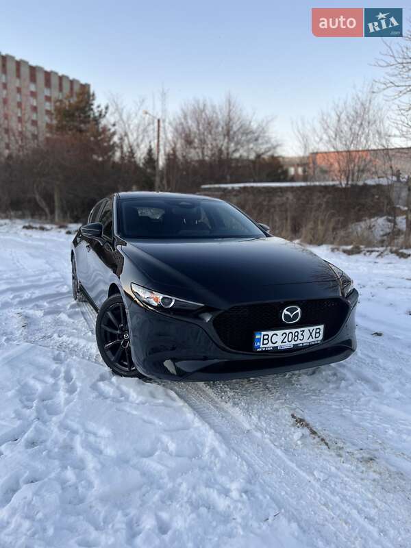 Хэтчбек Mazda 3 2024 в Львове
