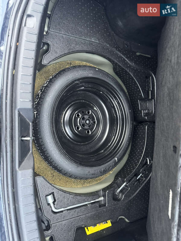 Седан Mazda 3 2020 в Днепре