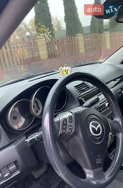 Седан Mazda 3 2006 в Днепре