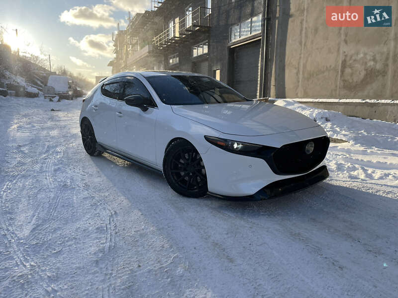 Хетчбек Mazda 3 2023 в Києві фото 2 Хетчбек Mazda 3 2023 в Києві
