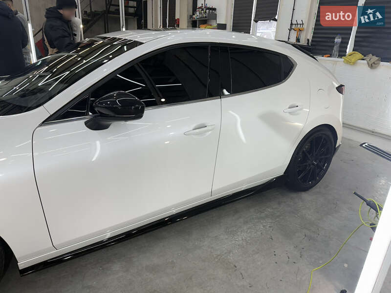 Хетчбек Mazda 3 2023 в Києві фото 28 Хетчбек Mazda 3 2023 в Києві