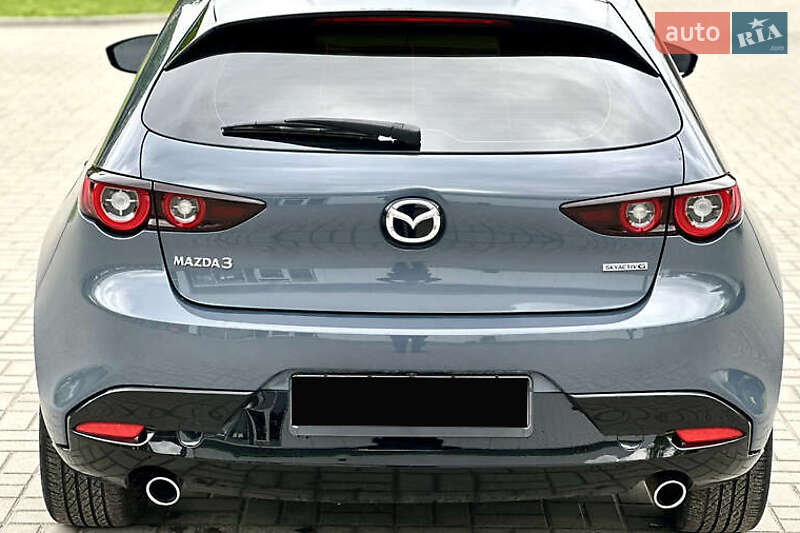 Хэтчбек Mazda 3 2022 в Киеве