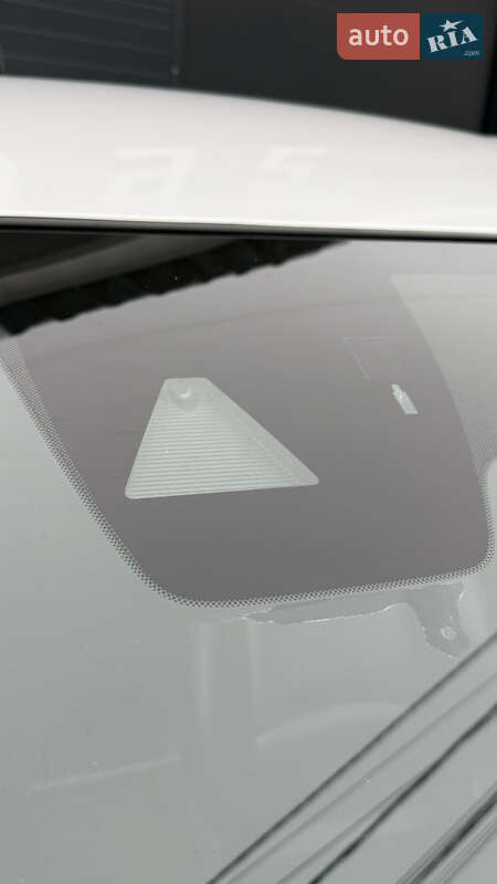 Хэтчбек Mazda 3 2018 в Киеве