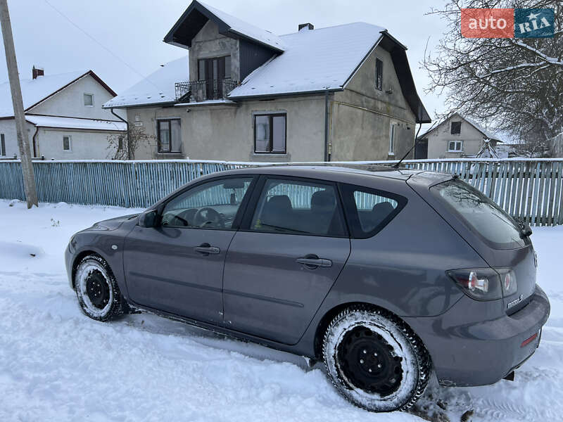 Хэтчбек Mazda 3 2007 в Чорткове