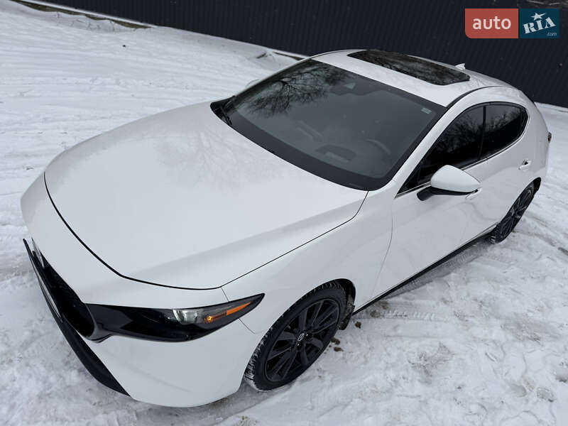 Хэтчбек Mazda 3 2021 в Виннице
