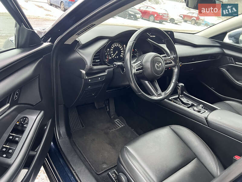Седан Mazda 3 2020 в Киеве