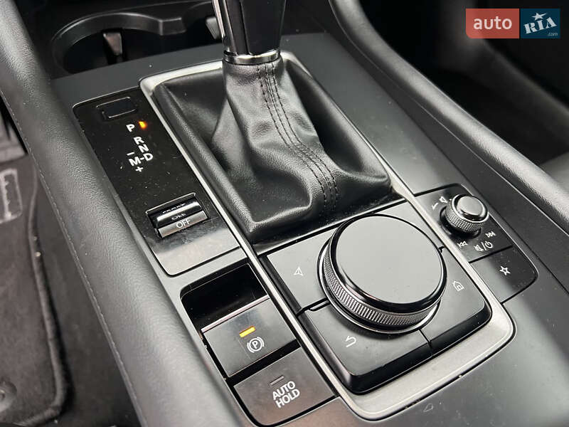 Седан Mazda 3 2020 в Киеве