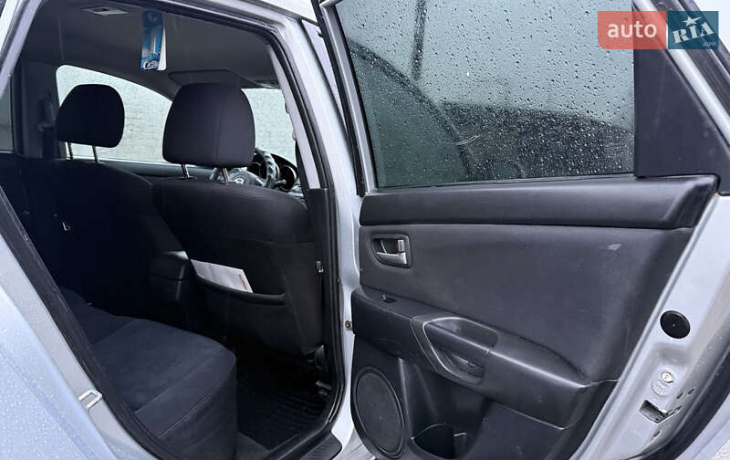 Хетчбек Mazda 3 2005 в Одесі