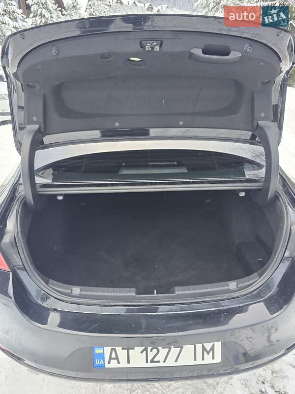 Седан Mazda 3 2019 в Коломые