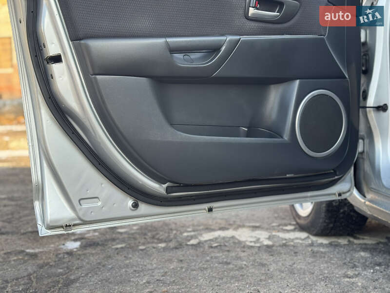 Хэтчбек Mazda 3 2007 в Николаеве