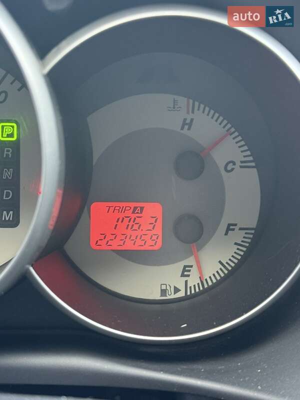 Седан Mazda 3 2007 в Чернівцях