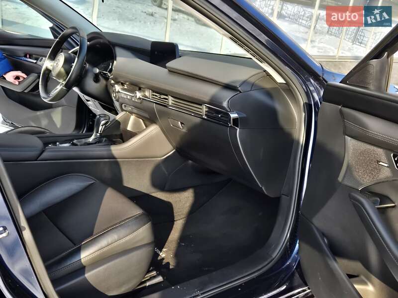 Седан Mazda 3 2019 в Киеве фото 10 Седан Mazda 3 2019 в Киеве