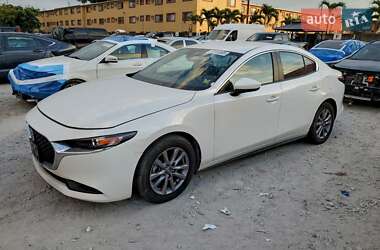 Седан Mazda 3 2020 в Черкассах