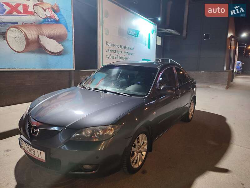 Седан Mazda 3 2006 в Полтаве