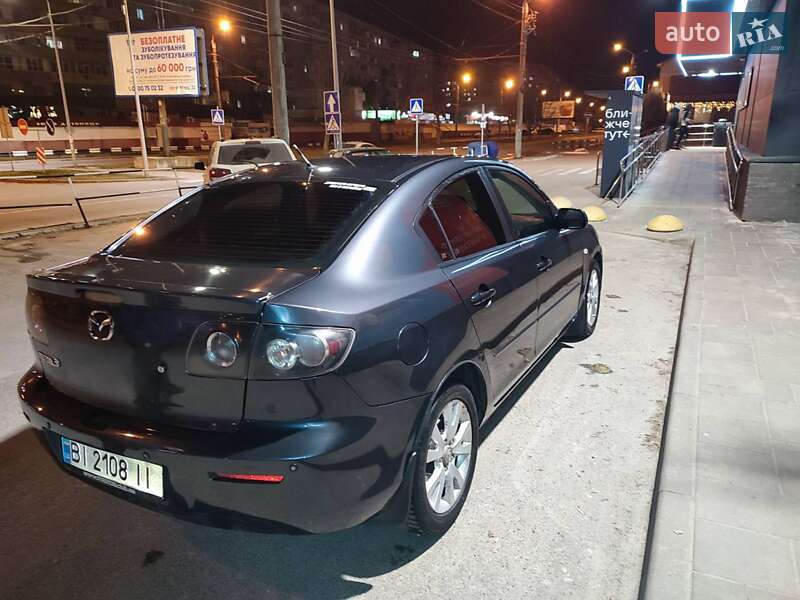 Седан Mazda 3 2006 в Полтаве