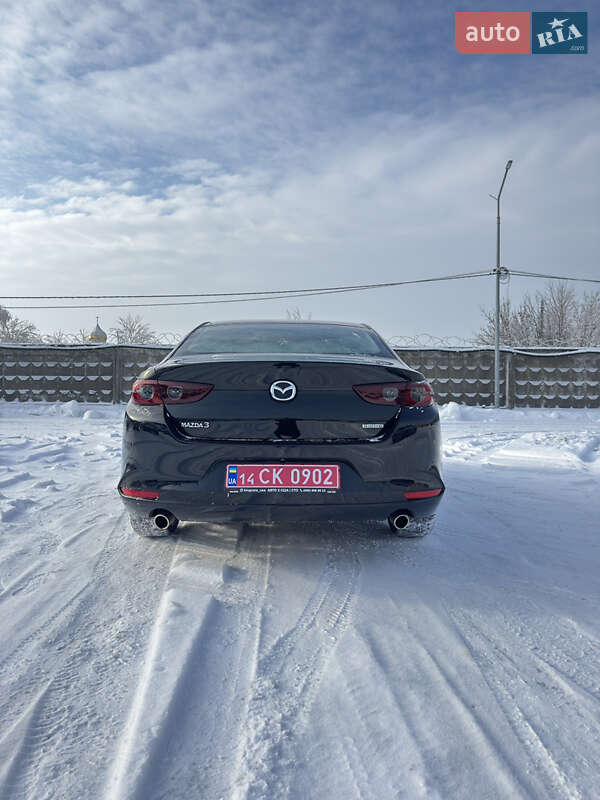 Седан Mazda 3 2021 в Киеве