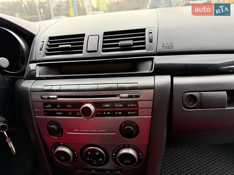 Хэтчбек Mazda 3 2007 в Одессе