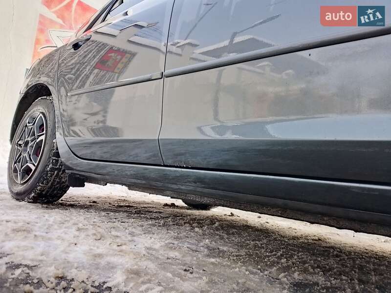 Хетчбек Mazda 3 2008 в Львові фото 10 Хетчбек Mazda 3 2008 в Львові