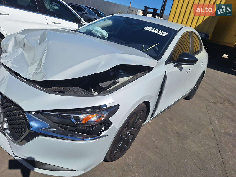 Седан Mazda 3 2024 в Запоріжжі