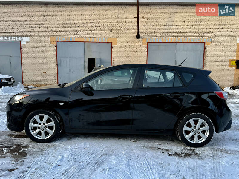 Хэтчбек Mazda 3 2010 в Ровно