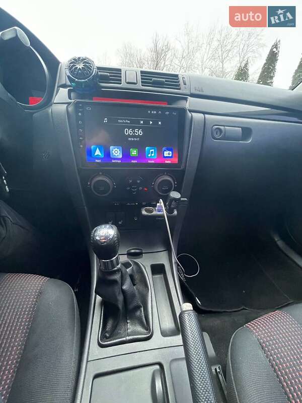 Хэтчбек Mazda 3 2006 в Днепре