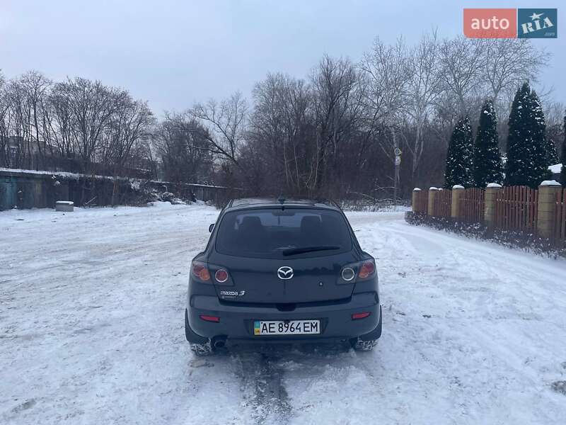 Хэтчбек Mazda 3 2006 в Днепре