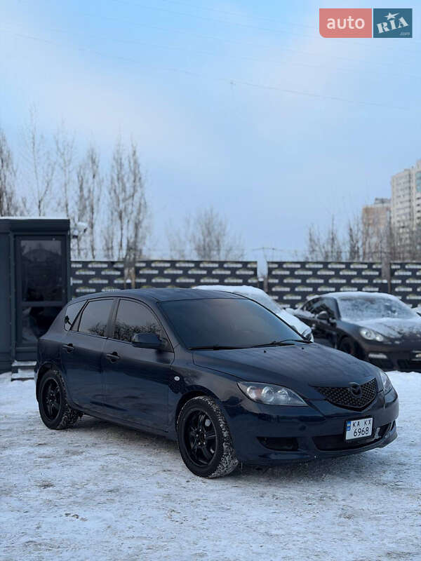 Хэтчбек Mazda 3 2004 в Киеве