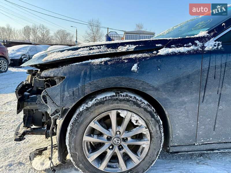 Седан Mazda 3 2019 в Киеве