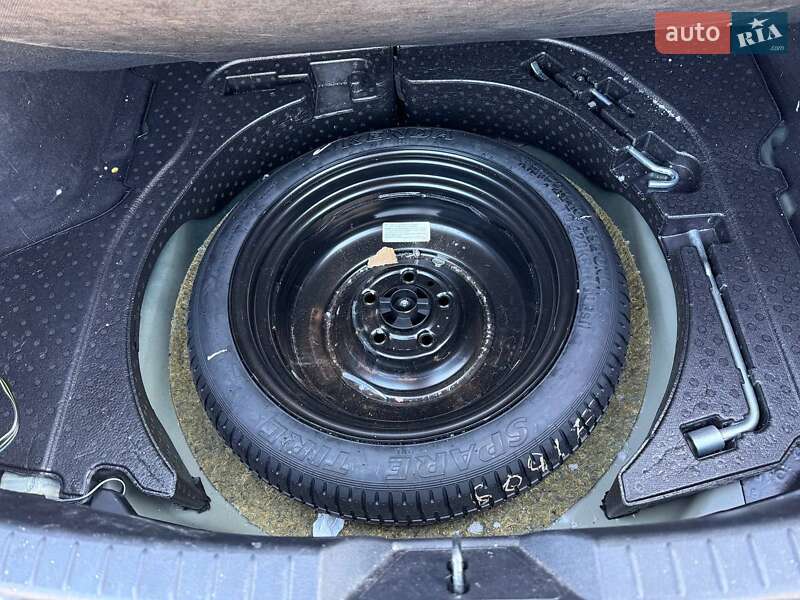 Седан Mazda 3 2019 в Киеве