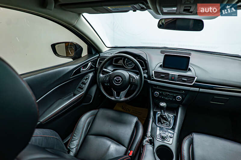 Хэтчбек Mazda 3 2013 в Киеве