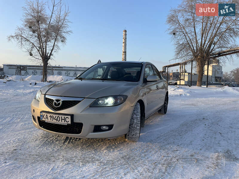Седан Mazda 3 2006 в Києві